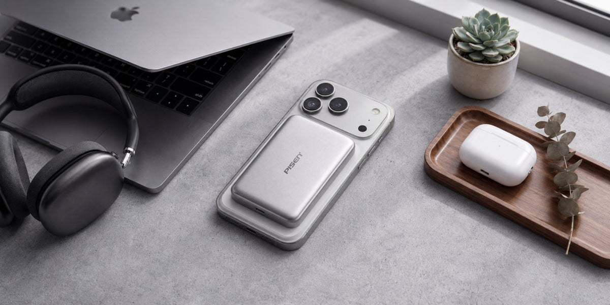 iPhone用モバイルバッテリー